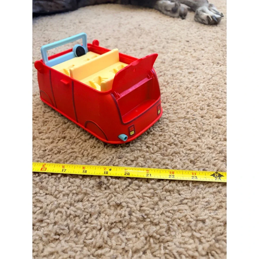 Peppa Pig Red Family‎ Car Toy
